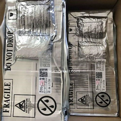 El SMI de KS8993MI integró el puerto 10/100 del chip CI 128 BFQFP 3 de memoria Flash manejados