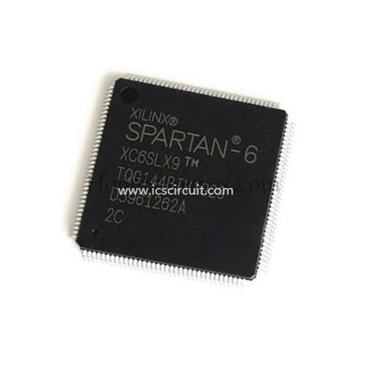 Órdenes de puerta programables del campo de IC XCV300E-6PQ240C Virtex™-E 1.8v