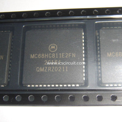 Microcontrolador componente eléctrico del microchip MCU del circuito MC68HC811E2FN