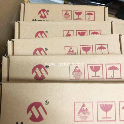 La gestión del poder de PMIC salta IC UCC27211DRMT Lastest nuevo DC ROHS